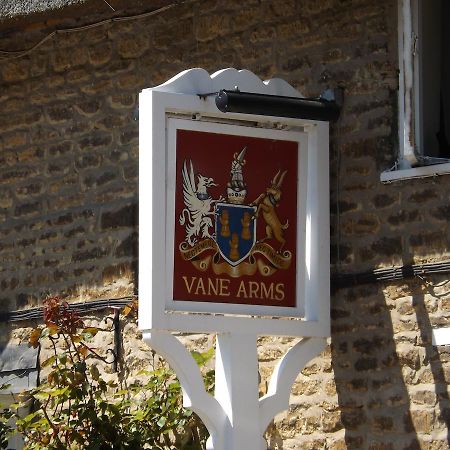The Vane Arms Hotel Sudborough Exterior photo